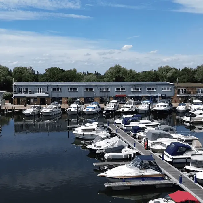 SW UK Shepperton Marina