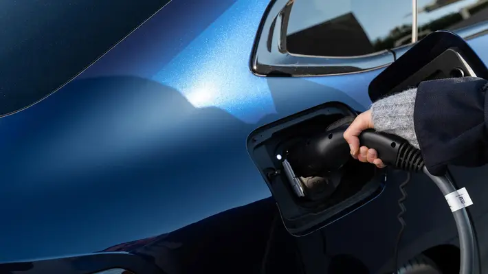 E-Auto wird geladen