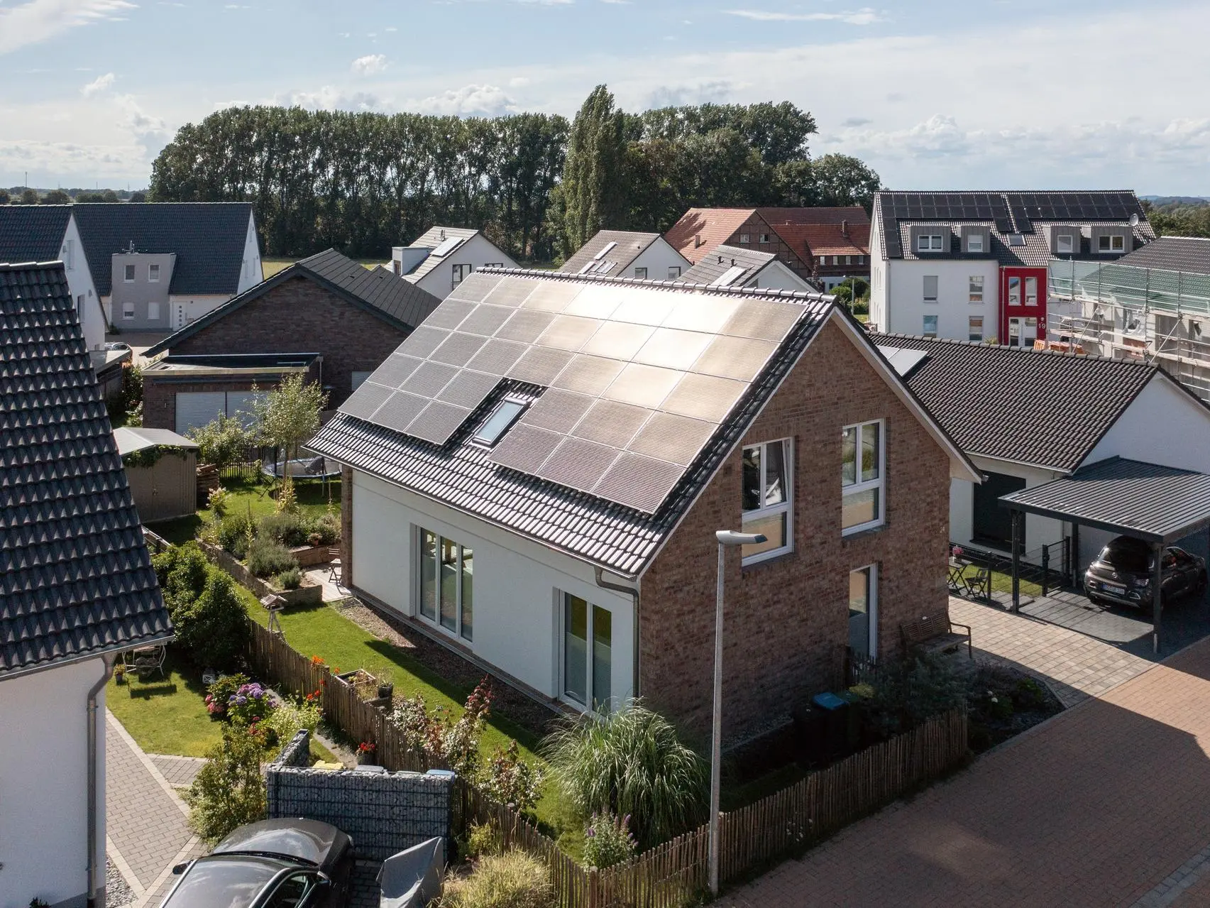 Solarmodule auf einem Einfamilienhaus