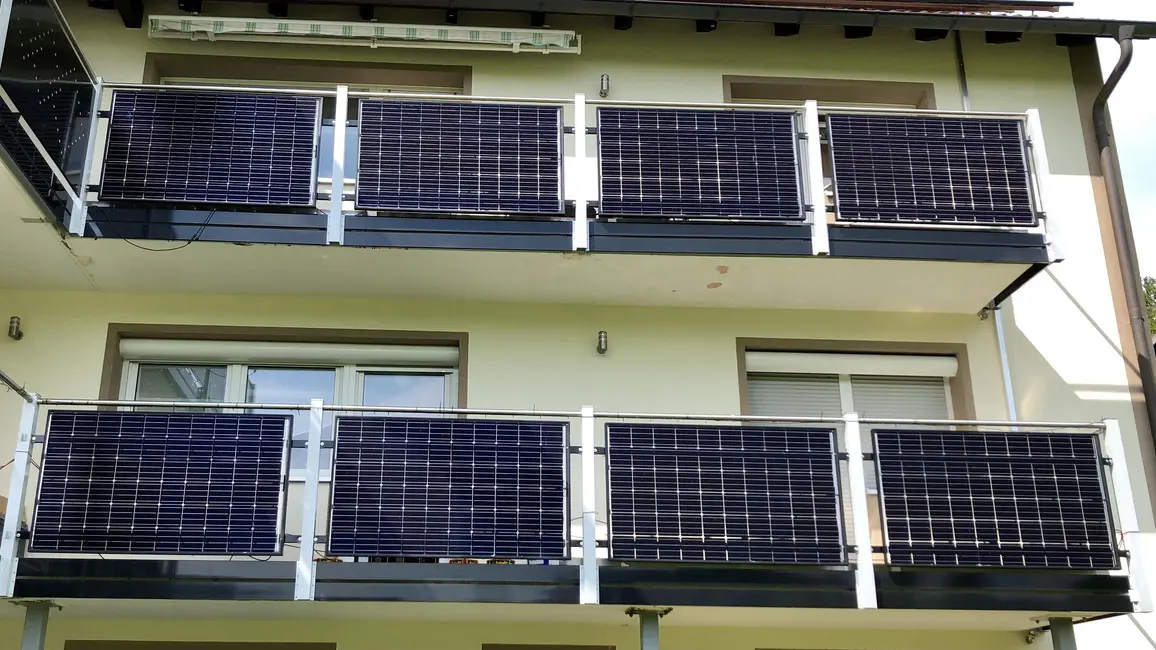 Balkon-PV-Anlage